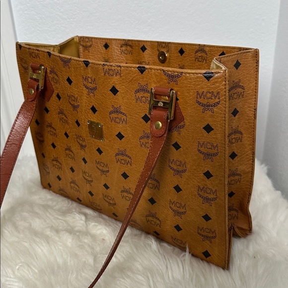 💯Authentic MCM Cognac Visetos Tote with Black Accents🍀 - Picture 11 of 14